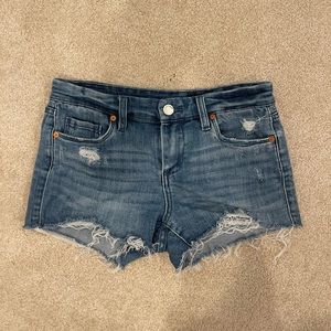BLANKNYC Classic Stretch Cut Off Shorts